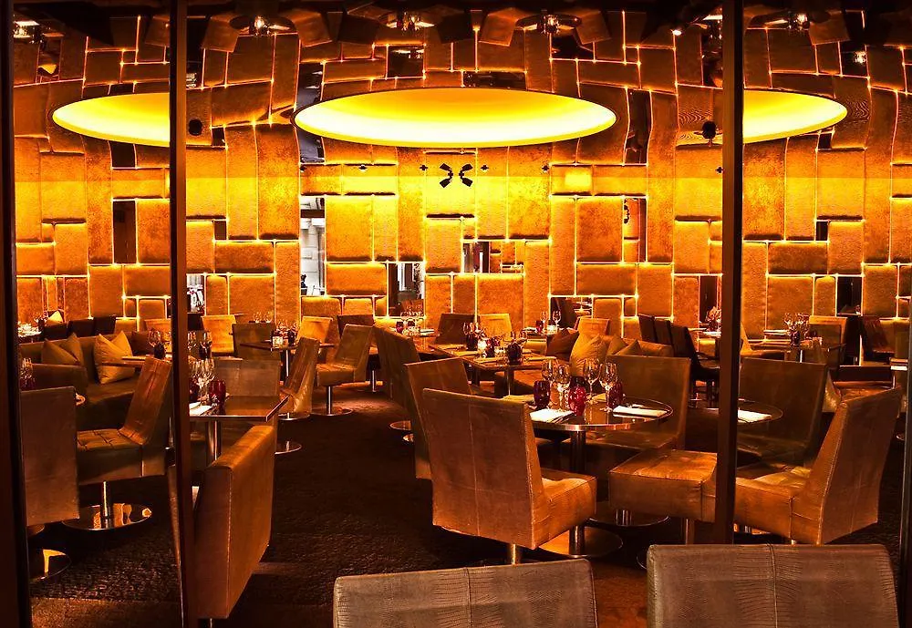Hotel Pershing Hall