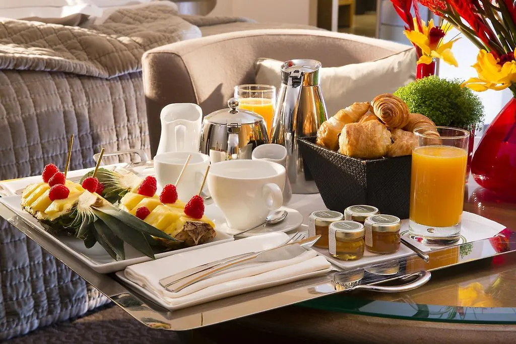 Pershing Hall 5* Paris