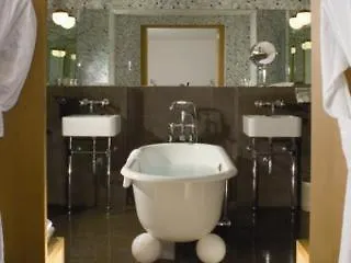 Pershing Hall 5* Paříž